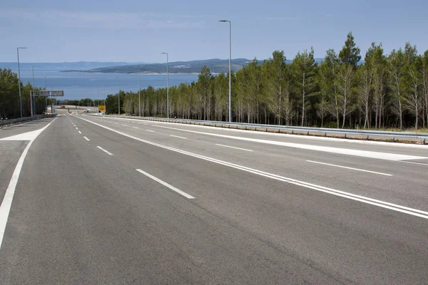 Anländer till havet — Stockfoto