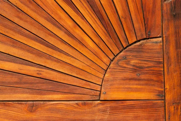 Puerta de madera del castillo. Viejas tablas de madera con clavos. Lugar para el texto . —  Fotos de Stock