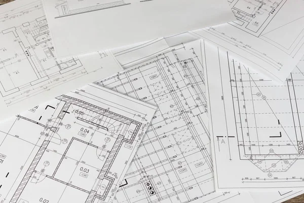 Plans de construction. Projet architectural. Plan d'étage conçu bâtiment sur le dessin. Ingénierie et dessin technique, partie intégrante du projet architectural . — Photo