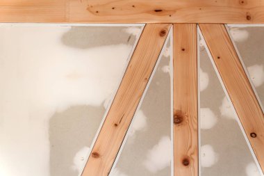 Nefesli duvar Alçıpan. Müstakil bir ev inşaatı.