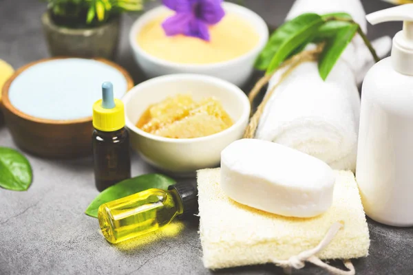 Ürünleri doğal vücut bakımı bitkisel dermatoloji kozmetik hijyeni — Stok fotoğraf