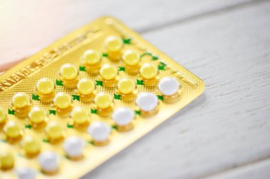 Sağlık ve ilaç doğum kontrol hapları hamileliği önler