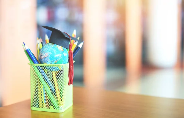 Education Learning Back School Graduation Cap Pencil Case Table Library — Stockfoto