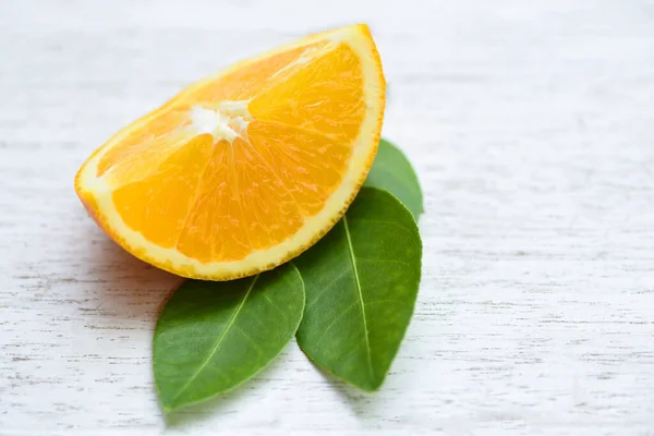 Orange Fruit Wooden Background Fresh Orange Slice Half Orange Leaf — Stok fotoğraf