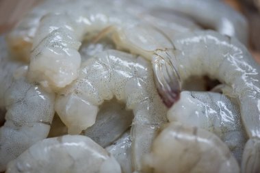 Pişirmek için çiğ karides arkaplanı / taze karides veya karides kaplama, deniz ürünleri kabuklu deniz ürünleri