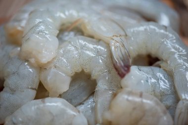 raw shrimp background for cooking / close up fresh shrimps or prawns , Seafood shelfish clipart