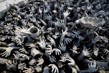 Tayland 'da Wat Rong Khun Sanatı