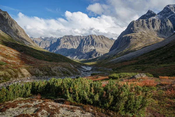 Bergkette Kodar Ostsibirien — Stockfoto