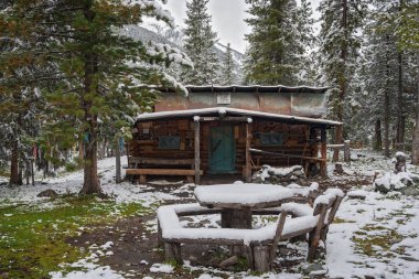 Eylül, Doğu Sibirya Doğu sayan dağlarda kar