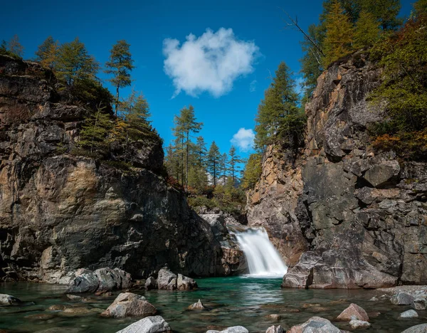 Canyon Sungai Sakukan Tengah Siberia Timur Stok Gambar