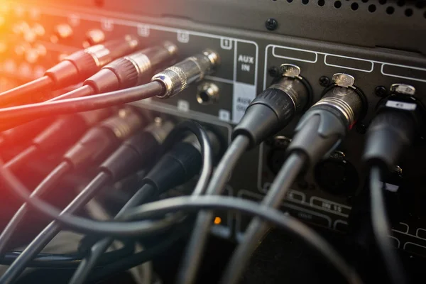 Feche Cabo Macacos Áudio Conectado Console Mixer Cabo Áudio Xlr — Fotografia de Stock