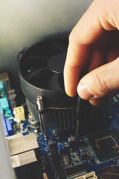 Close Hands Screwdriver Tool Technician Repairing Computer — Stock Photo, Image