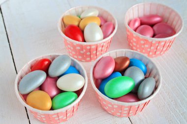 şeker kaplı şeker