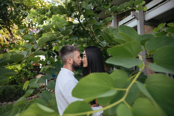 Família Feliz Amor Marido Mulher Férias Ilha Exótica Bali Indonésia — Fotografia de Stock