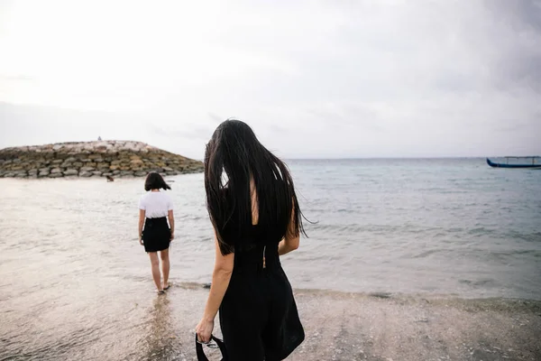 Gelukkig Aziatische Familie Moeder Dochter Knuffel Veel Plezier Een Wandeling — Stockfoto