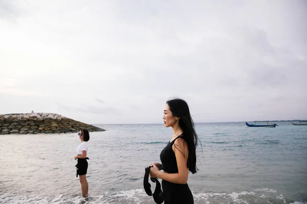 Gelukkig Aziatisch Gezin Vakantie Het Exotische Eiland Bali Indonesië — Stockfoto