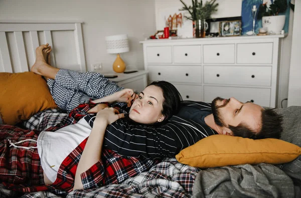 Happy Family Cuddling Home Stylish Interior Bed — Stock Photo, Image