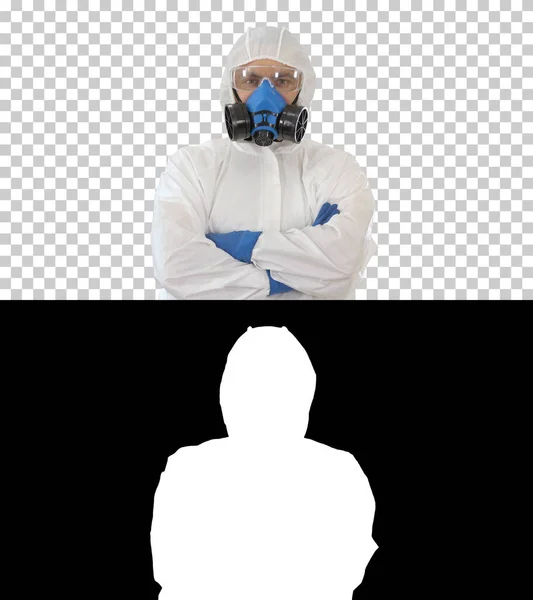 Доктор в защитных костюмах со сложенными руками, канал Альфа — стоковое фото