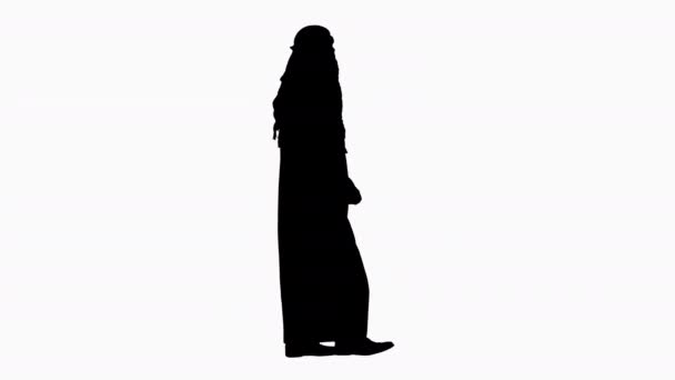Xeque confiante árabe silhueta com barba andando . — Vídeo de Stock