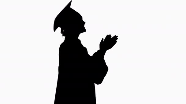 Silhouette Graduation diák nő tapsol mosolygós.