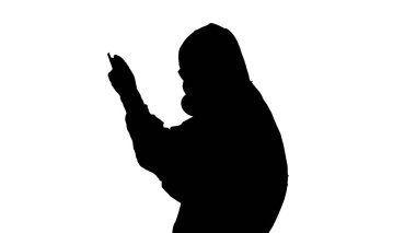 Solunum cihazındaki silüet epidemiyoloji uzmanı hastaları Covid-19 radyografisi ile zatürree ediyor..