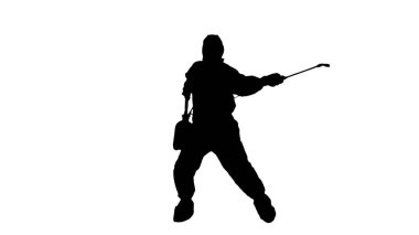 Siluet Adam, NBC 'nin kişisel koruyucu ekipmanı ile dezenfektan ve dans ediyor..