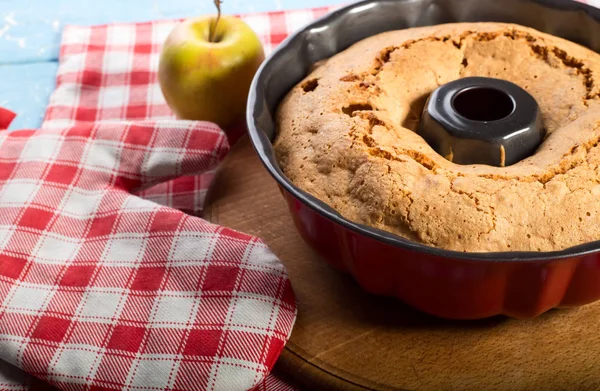 Bolo de maçã doce — Fotografia de Stock