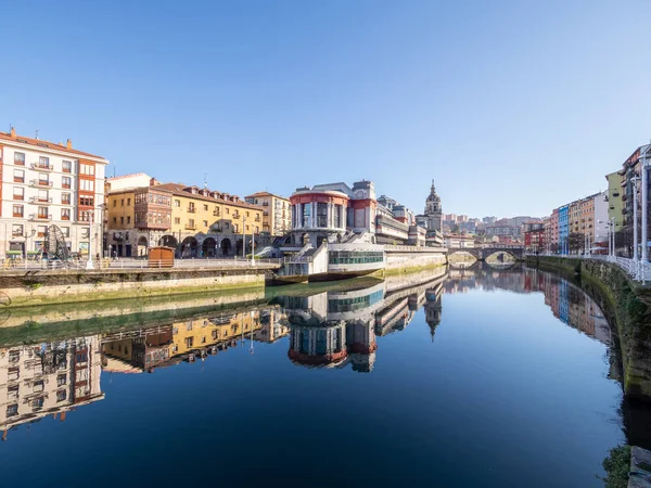 Ria de Bilbao, på de sju gatorna, gamla stan, i Baskien. Royaltyfria Stockbilder