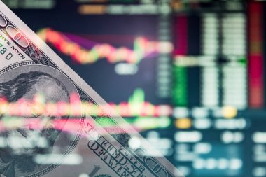 Amerikan doları ticaret grafiğinde, borsada veya döviz piyasasında.