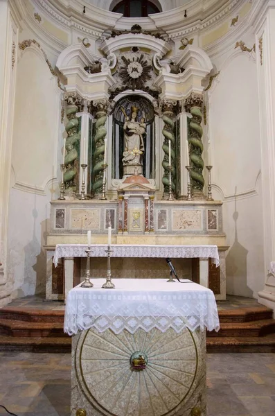 Alcamo - kirche von jesus, sizilien — Stockfoto