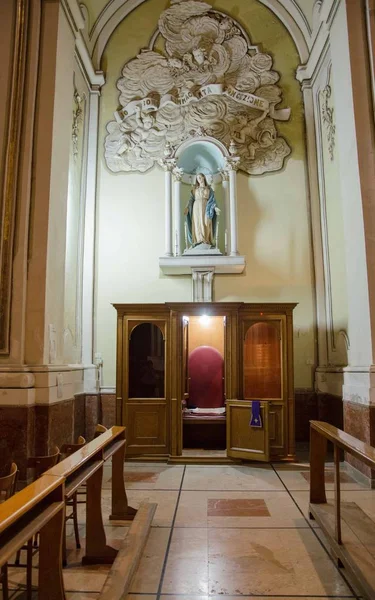 Алкамо - Церковь Иисуса, Сицилия — стоковое фото