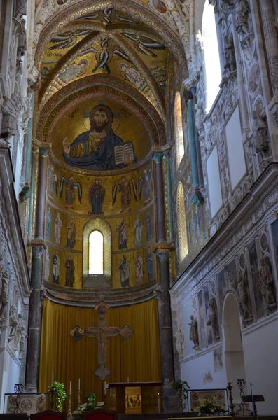 13. yüzyılda Cefalu Katedrali Cefalu, Sicilya — Stok fotoğraf