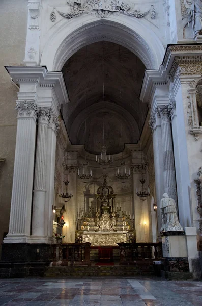 Catedral de Cefalu do século XIII em Cefalu, Sicília — Fotografia de Stock