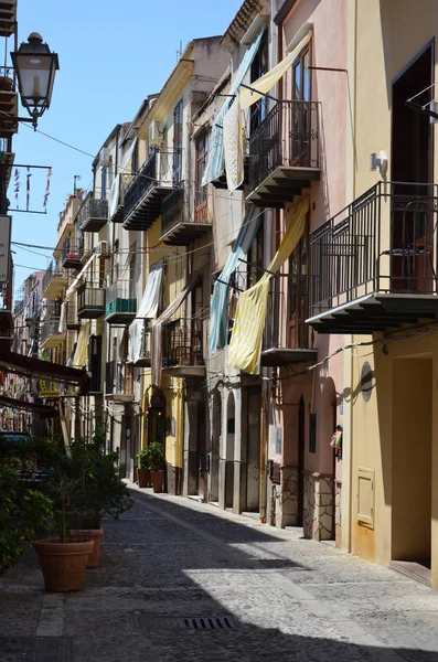 Panorama de la ciudad Cefalu, Sicilia, Italia — Foto de Stock