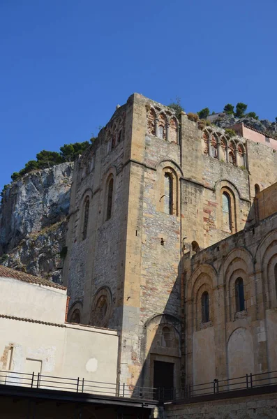 Catedral de Cefalú del siglo XIII en Cefalú, Sicilia —  Fotos de Stock