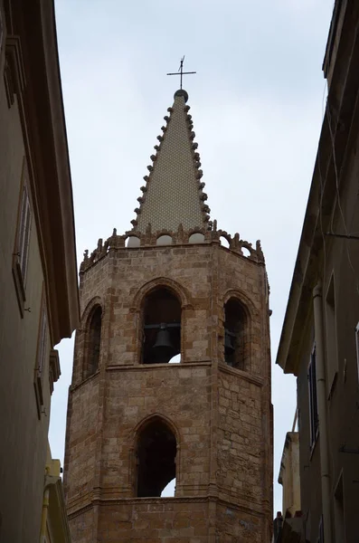 Igreja de San Francesco em Alghero, Sardenha, Itália — Fotografia de Stock