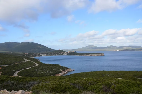 Capo Caccia yakınındaki Alghero, Sardunya, İtalya