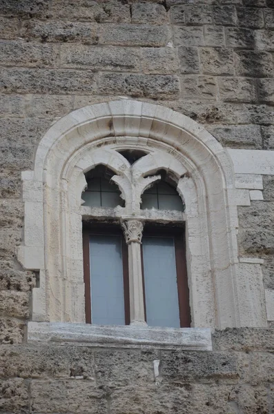 Bari Castle - Old Town mimarisi