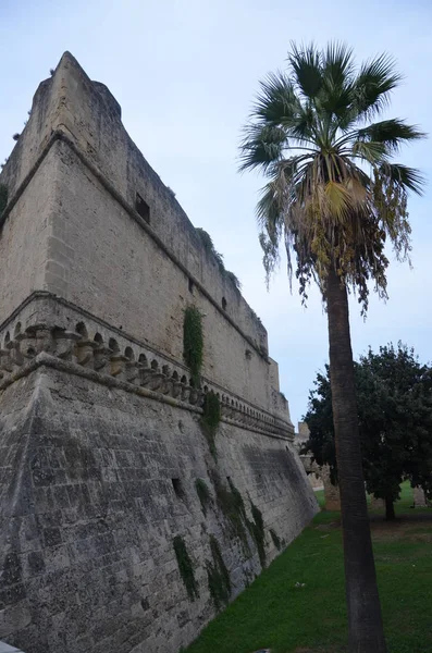 Bari Castle - architectuur oude stad — Stockfoto