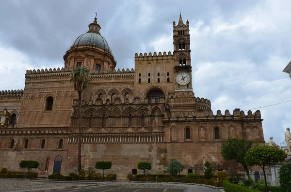 Die Kathedrale Von Palermo — Stockfoto