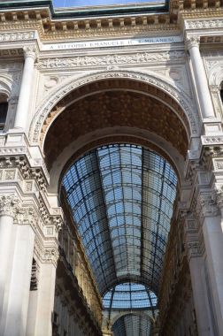 Milan, vittorio emanuele II Galerisi, İtalya