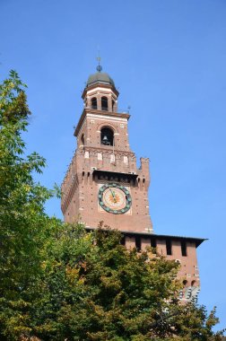 Sforza Kalesi ve cephe mimari detay