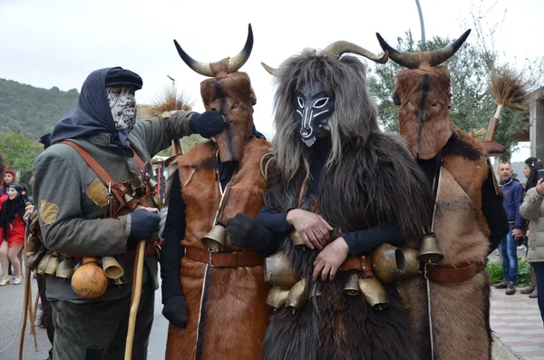 Sardunya'nın geleneksel maskeleri