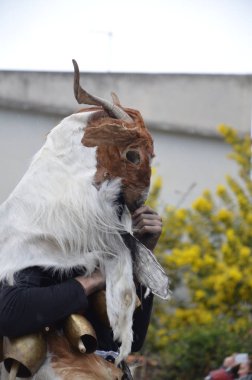 Sardunya'nın geleneksel maskeleri