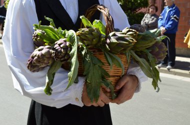 Gelenek ve halk Sardinya