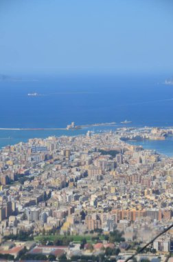 Trapani görünümünden Erice, Sicilya, İtalya