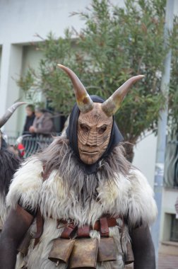 Sardunya'nın geleneksel maskeleri