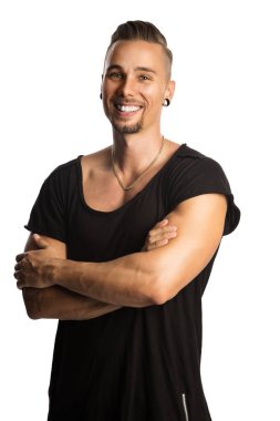 Beyaz arka plan karşı gülümseyen adam