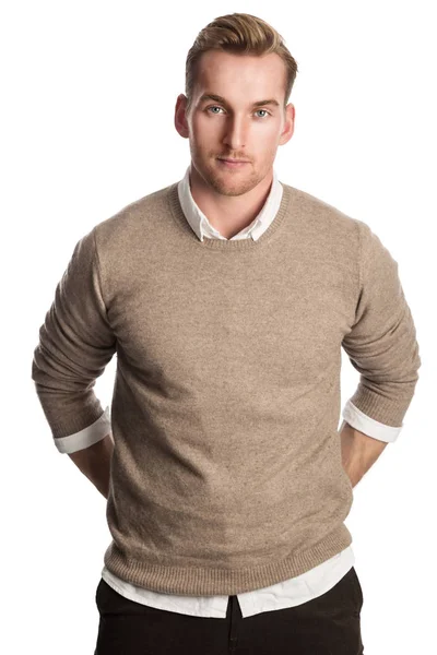 ベージュ色の温かみのあるセーターに凝視している男 — ストック写真
