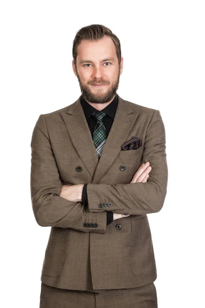 Przystojny Biznesmen Brązowy Garnitur Koszula Krawat Stojąc Białym Tle Uśmiechem — Zdjęcie stockowe